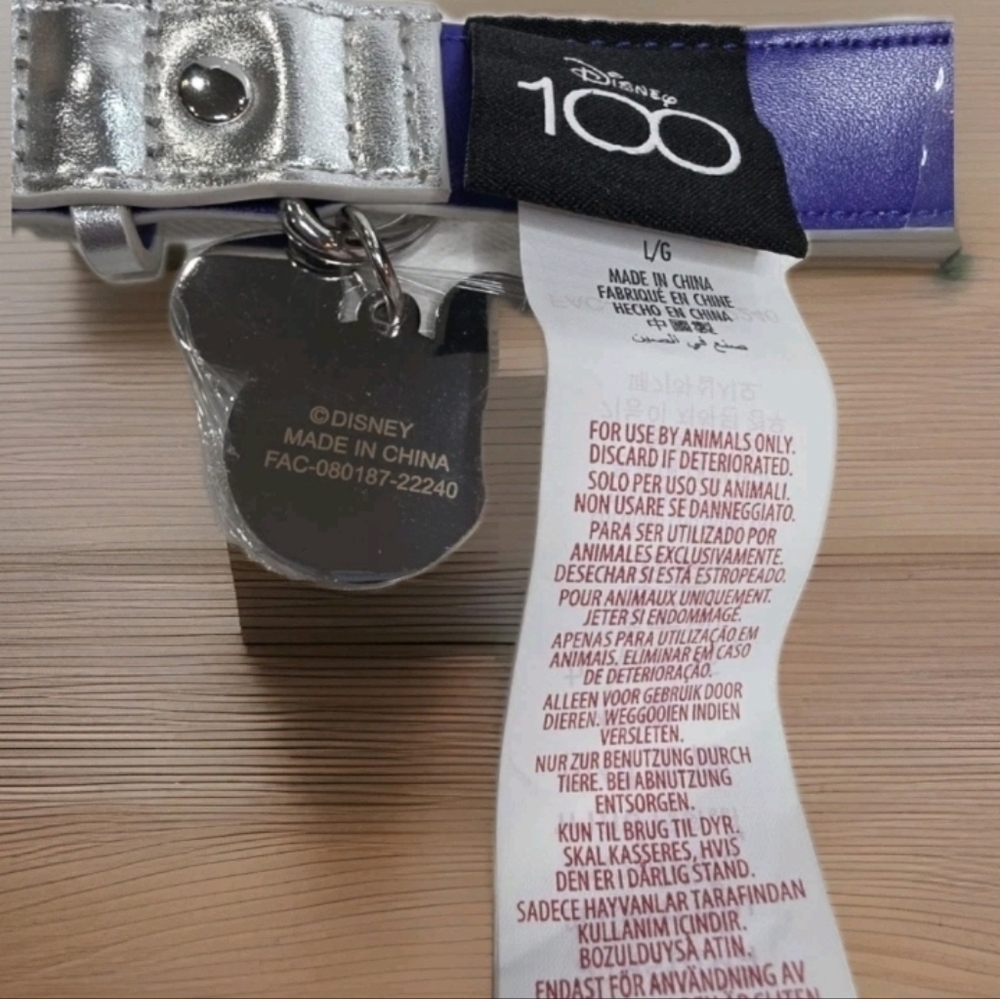 Disney 100 Years of Wonder Platinum Pet Dog Collar - Mickey Charm - Size Large - Picture 5 of 5